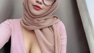 Yandex Viral Hijab Gemoy Kacamata C0lok Momogi Penuh Perjuangan